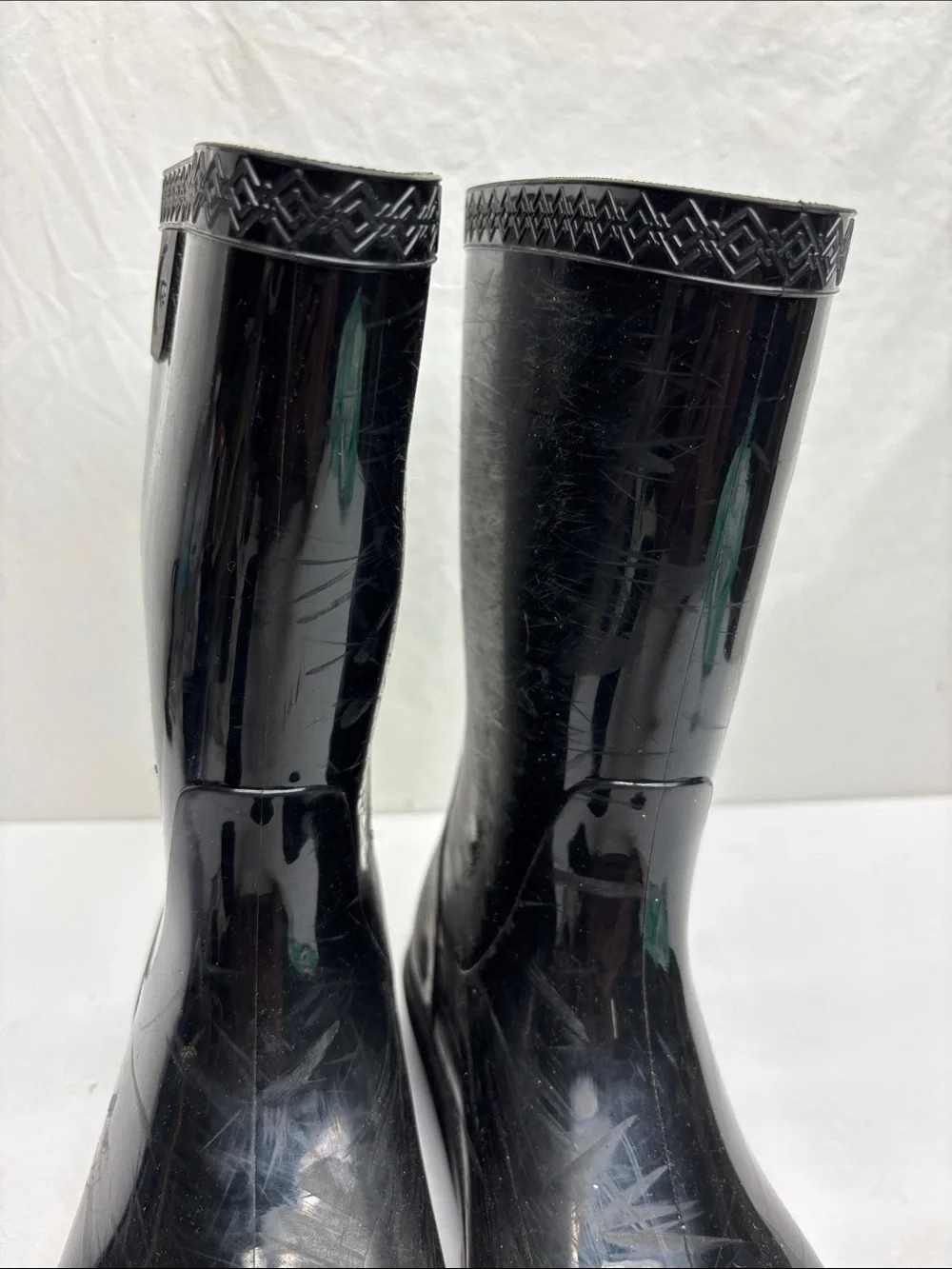 UGG Black Rain Boots for big girl SZ 4